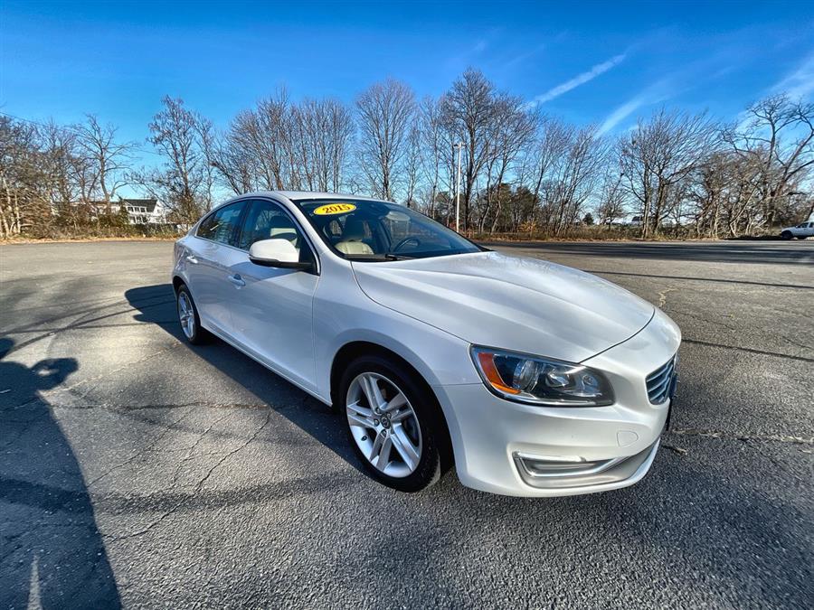 Used Volvo S60 4dr Sdn T5 Drive-E Premier FWD 2015 | Wiz Leasing Inc. Stratford, Connecticut