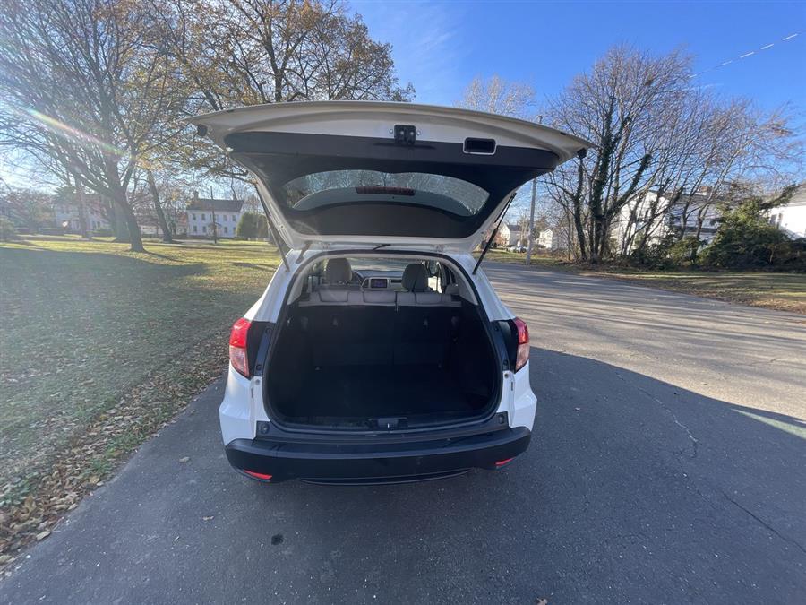 2016 Honda HR-V AWD 4dr CVT EX, available for sale in Stratford, Connecticut | Wiz Leasing Inc. Stratford, Connecticut 2016 Honda HR-V AWD 4dr CVT EX, available for sale in Stratford, Connecticut | Wiz Leasing Inc. Stratford, Connecticut
