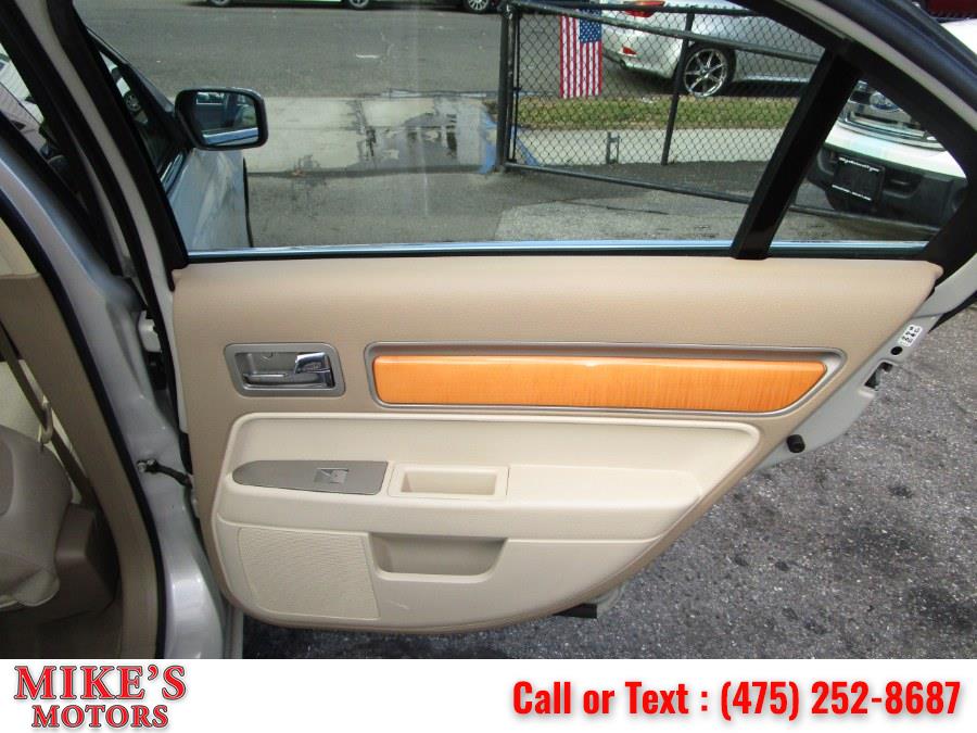 Used Lincoln MKZ 4dr Sdn AWD 2008 | Mike's Motors LLC. Stratford, Connecticut Used Lincoln MKZ 4dr Sdn AWD 2008 | Mike's Motors LLC. Stratford, Connecticut