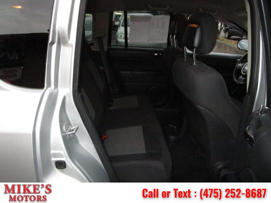 Used Jeep Compass 4WD 4dr Latitude 2011 | Mike's Motors LLC. Stratford, Connecticut Used Jeep Compass 4WD 4dr Latitude 2011 | Mike's Motors LLC. Stratford, Connecticut