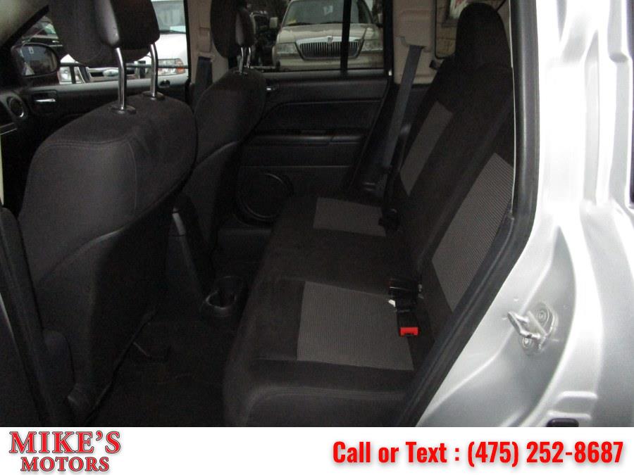 Used Jeep Compass 4WD 4dr Latitude 2011 | Mike's Motors LLC. Stratford, Connecticut Used Jeep Compass 4WD 4dr Latitude 2011 | Mike's Motors LLC. Stratford, Connecticut