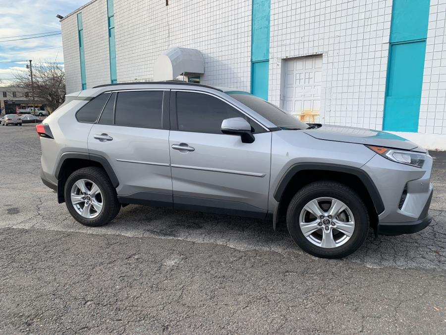 2019 Toyota RAV4 XLE AWD (Natl), available for sale in Milford, Connecticut | Dealertown Auto Wholesalers. Milford, Connecticut