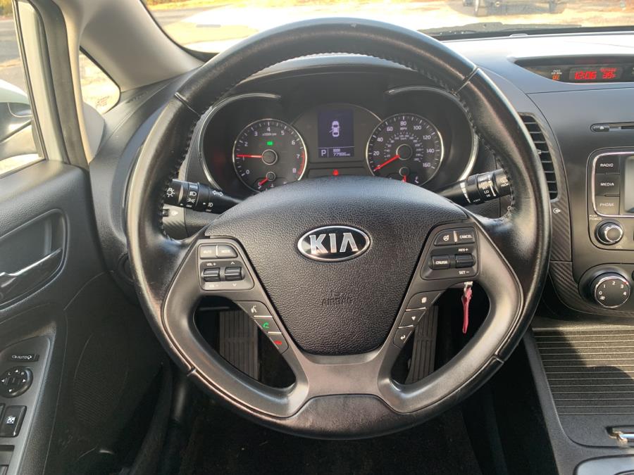 Used Kia Forte 4dr Sdn Auto EX 2016 | Dealertown Auto Wholesalers. Milford, Connecticut Used Kia Forte 4dr Sdn Auto EX 2016 | Dealertown Auto Wholesalers. Milford, Connecticut