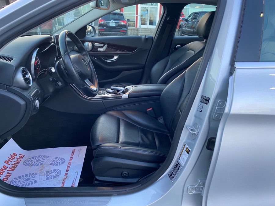 Used Mercedes-Benz C-Class 4dr Sdn C 300 Luxury 4MATIC 2015 | Marsh Auto Sales LLC. Ortonville, Michigan Used Mercedes-Benz C-Class 4dr Sdn C 300 Luxury 4MATIC 2015 | Marsh Auto Sales LLC. Ortonville, Michigan