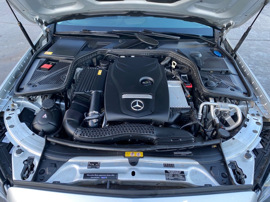 Used Mercedes-Benz C-Class 4dr Sdn C 300 Luxury 4MATIC 2015 | Marsh Auto Sales LLC. Ortonville, Michigan Used Mercedes-Benz C-Class 4dr Sdn C 300 Luxury 4MATIC 2015 | Marsh Auto Sales LLC. Ortonville, Michigan
