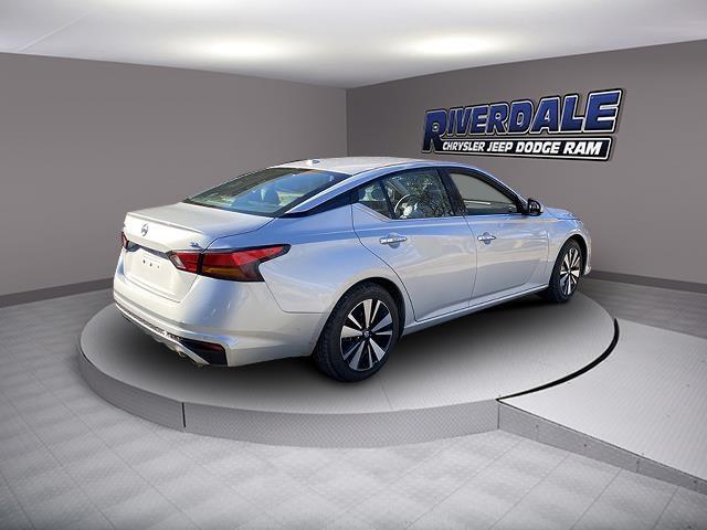 Used Nissan Altima 2.5 SL 2019 | Eastchester Motor Cars. Bronx, New York Used Nissan Altima 2.5 SL 2019 | Eastchester Motor Cars. Bronx, New York