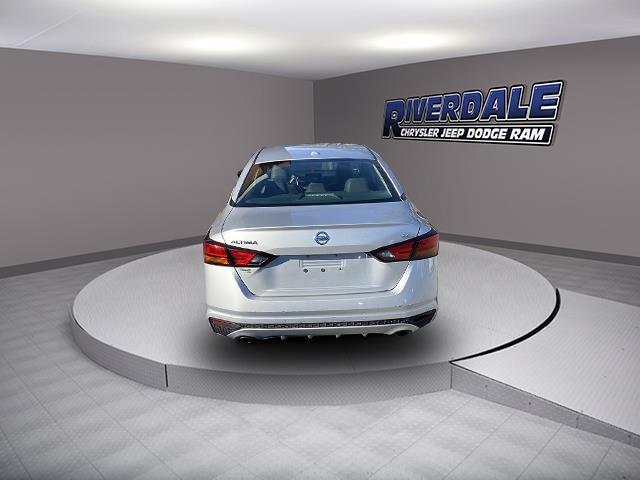 Used Nissan Altima 2.5 SL 2019 | Eastchester Motor Cars. Bronx, New York Used Nissan Altima 2.5 SL 2019 | Eastchester Motor Cars. Bronx, New York