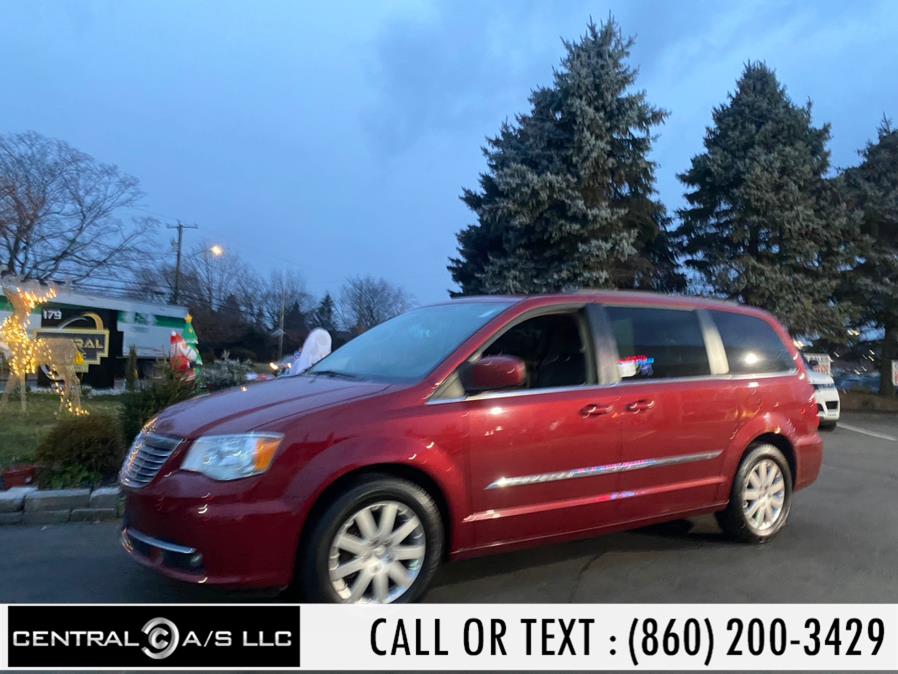 2015 Chrysler Town & Country 4dr Wgn Touring, available for sale in East Windsor, Connecticut | Central A/S LLC. East Windsor, Connecticut 2015 Chrysler Town & Country 4dr Wgn Touring, available for sale in East Windsor, Connecticut | Central A/S LLC. East Windsor, Connecticut
