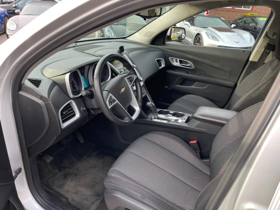 2017 Chevrolet Equinox FWD 4dr LT w/1LT, available for sale in South Windsor, Connecticut | Mike And Tony Auto Sales, Inc. South Windsor, Connecticut 2017 Chevrolet Equinox FWD 4dr LT w/1LT, available for sale in South Windsor, Connecticut | Mike And Tony Auto Sales, Inc. South Windsor, Connecticut