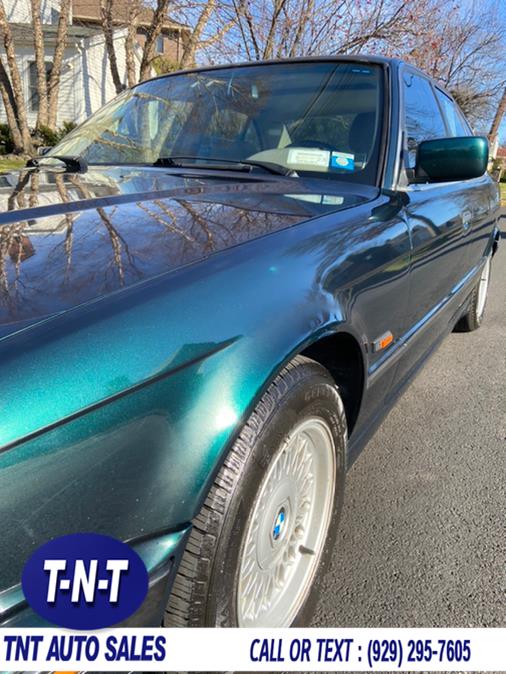 1995 BMW 5 Series 4dr Sedan 525i, available for sale in Bronx, New York | TNT Auto Sales USA inc. Bronx, New York 1995 BMW 5 Series 4dr Sedan 525i, available for sale in Bronx, New York | TNT Auto Sales USA inc. Bronx, New York