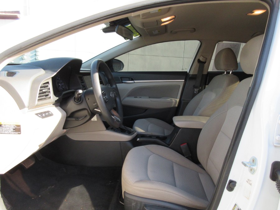 Used Hyundai Elantra SEL 2.0L Auto 2019 | Route 27 Auto Mall. Linden, New Jersey Used Hyundai Elantra SEL 2.0L Auto 2019 | Route 27 Auto Mall. Linden, New Jersey