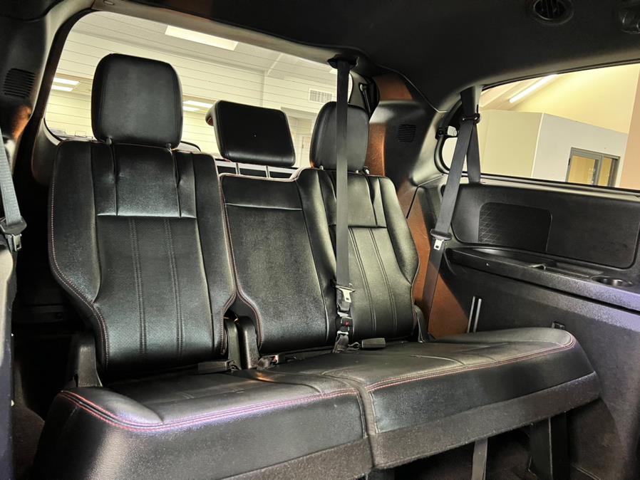 Used Dodge Grand Caravan GT Wagon 2018 | Power Motors East. Massapequa Park, New York Used Dodge Grand Caravan GT Wagon 2018 | Power Motors East. Massapequa Park, New York