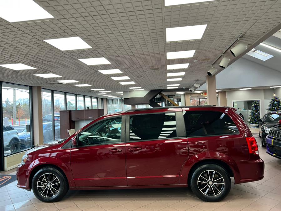 Used Dodge Grand Caravan GT Wagon 2018 | Power Motors East. Massapequa Park, New York Used Dodge Grand Caravan GT Wagon 2018 | Power Motors East. Massapequa Park, New York