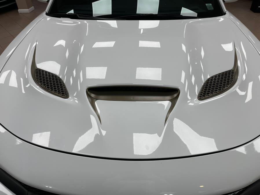 Used Dodge Charger 4dr Sdn SRT Hellcat RWD 2015 | Power Motors East. Massapequa Park, New York Used Dodge Charger 4dr Sdn SRT Hellcat RWD 2015 | Power Motors East. Massapequa Park, New York