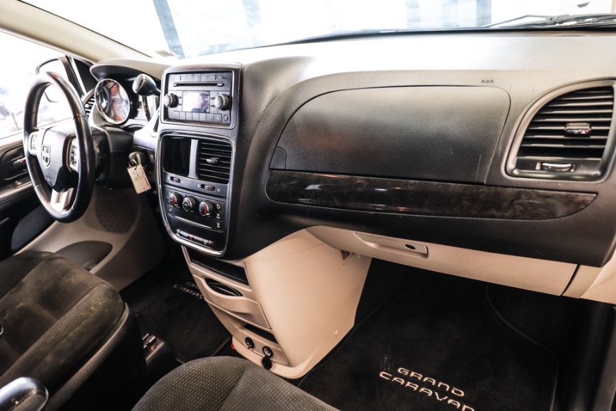 Used Dodge Grand Caravan 4dr Wgn SE 2016 | 26 Motors Long Island. ELMONT, New York Used Dodge Grand Caravan 4dr Wgn SE 2016 | 26 Motors Long Island. ELMONT, New York