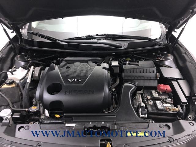 2016 Nissan Maxima 4dr Sdn 3.5 Platinum, available for sale in Naugatuck, Connecticut | J&M Automotive Sls&Svc LLC. Naugatuck, Connecticut 2016 Nissan Maxima 4dr Sdn 3.5 Platinum, available for sale in Naugatuck, Connecticut | J&M Automotive Sls&Svc LLC. Naugatuck, Connecticut
