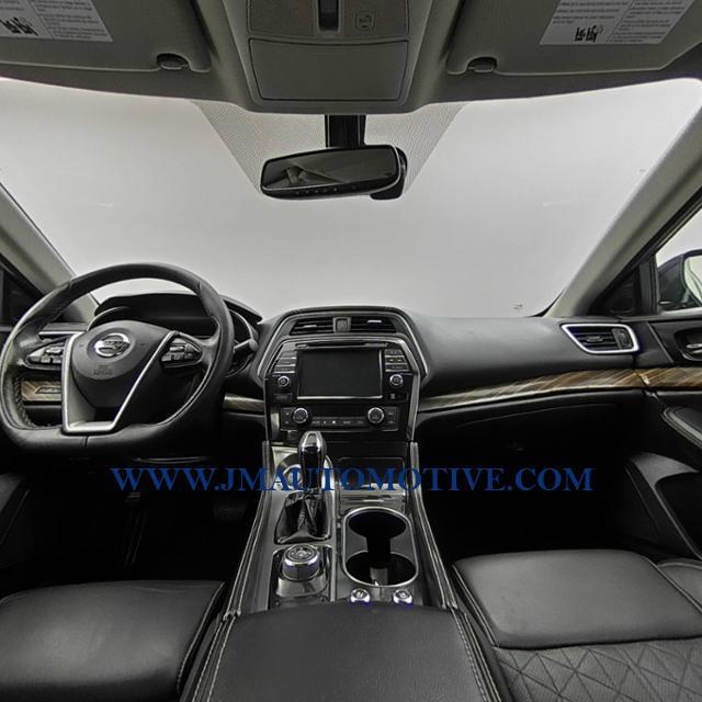 2016 Nissan Maxima 4dr Sdn 3.5 Platinum, available for sale in Naugatuck, Connecticut | J&M Automotive Sls&Svc LLC. Naugatuck, Connecticut 2016 Nissan Maxima 4dr Sdn 3.5 Platinum, available for sale in Naugatuck, Connecticut | J&M Automotive Sls&Svc LLC. Naugatuck, Connecticut