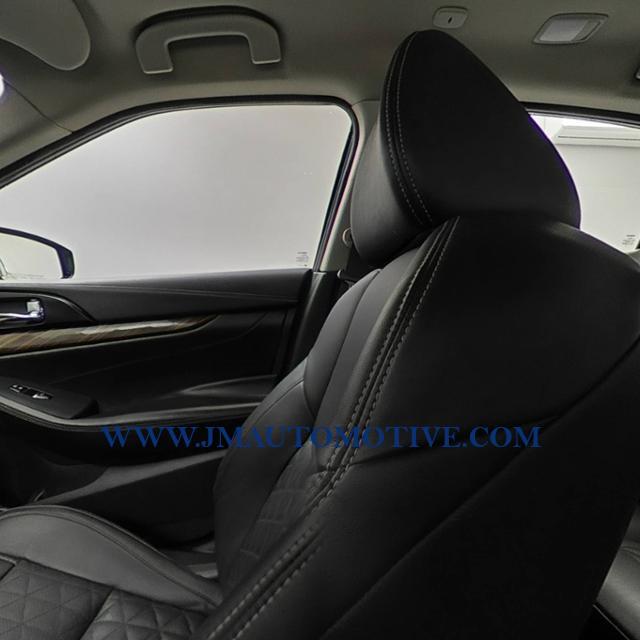 2016 Nissan Maxima 4dr Sdn 3.5 Platinum, available for sale in Naugatuck, Connecticut | J&M Automotive Sls&Svc LLC. Naugatuck, Connecticut 2016 Nissan Maxima 4dr Sdn 3.5 Platinum, available for sale in Naugatuck, Connecticut | J&M Automotive Sls&Svc LLC. Naugatuck, Connecticut