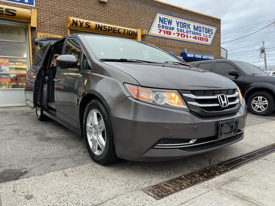 2015 Honda Odyssey 5dr EX-L w/Navi, available for sale in Bronx, New York | New York Motors Group Solutions LLC. Bronx, New York