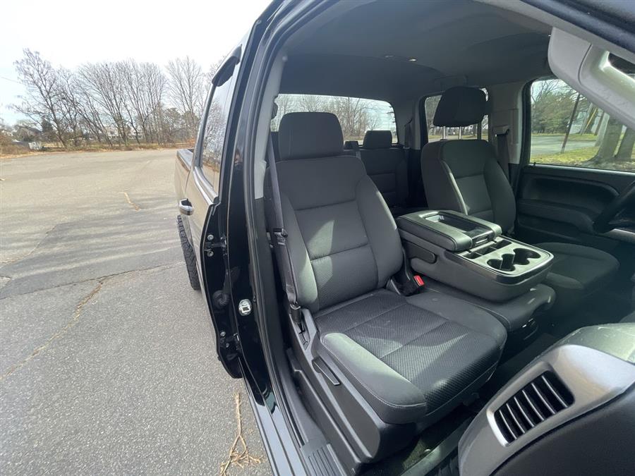 Used Chevrolet Silverado 1500 4WD Double Cab 143.5" LT w/2LT 2016 | Wiz Leasing Inc. Stratford, Connecticut Used Chevrolet Silverado 1500 4WD Double Cab 143.5" LT w/2LT 2016 | Wiz Leasing Inc. Stratford, Connecticut