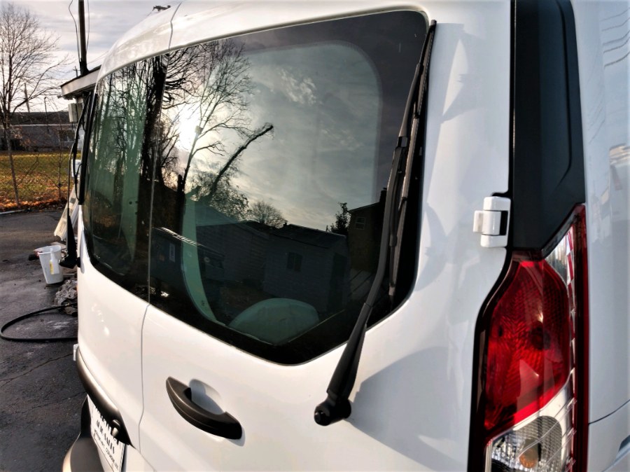 2020 Ford EXT TRANSIT CONNECT CARGO XL LWB w/Rear Symmetrical Doors, available for sale in COPIAGUE, New York | Warwick Auto Sales Inc. COPIAGUE, New York 2020 Ford EXT TRANSIT CONNECT CARGO XL LWB w/Rear Symmetrical Doors, available for sale in COPIAGUE, New York | Warwick Auto Sales Inc. COPIAGUE, New York