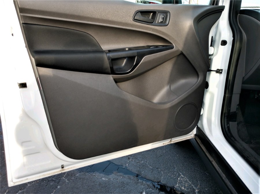 2020 Ford EXT TRANSIT CONNECT CARGO XL LWB w/Rear Symmetrical Doors, available for sale in COPIAGUE, New York | Warwick Auto Sales Inc. COPIAGUE, New York 2020 Ford EXT TRANSIT CONNECT CARGO XL LWB w/Rear Symmetrical Doors, available for sale in COPIAGUE, New York | Warwick Auto Sales Inc. COPIAGUE, New York