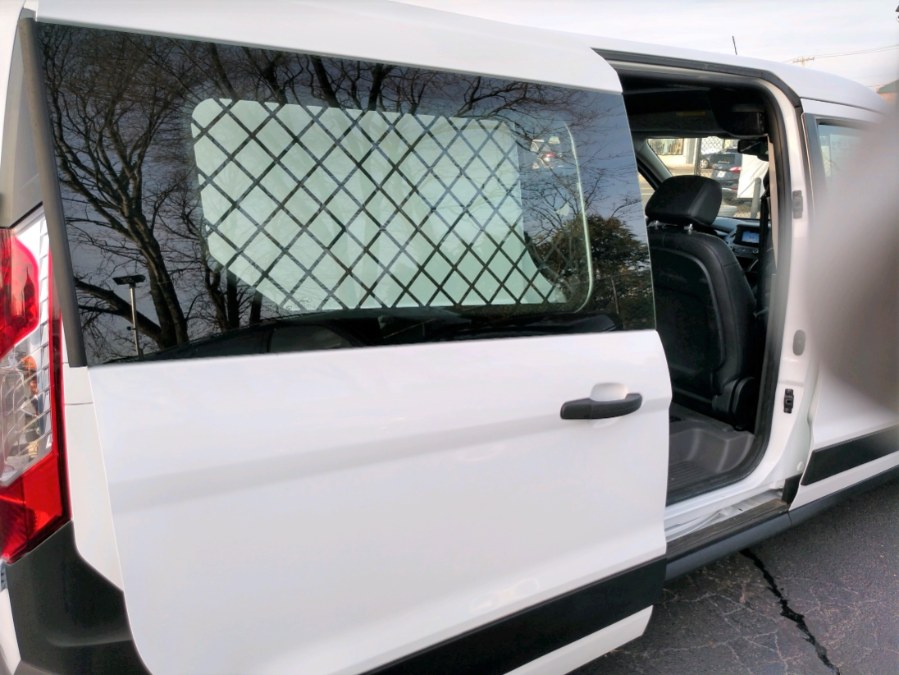 2020 Ford EXT TRANSIT CONNECT CARGO XL LWB w/Rear Symmetrical Doors, available for sale in COPIAGUE, New York | Warwick Auto Sales Inc. COPIAGUE, New York 2020 Ford EXT TRANSIT CONNECT CARGO XL LWB w/Rear Symmetrical Doors, available for sale in COPIAGUE, New York | Warwick Auto Sales Inc. COPIAGUE, New York