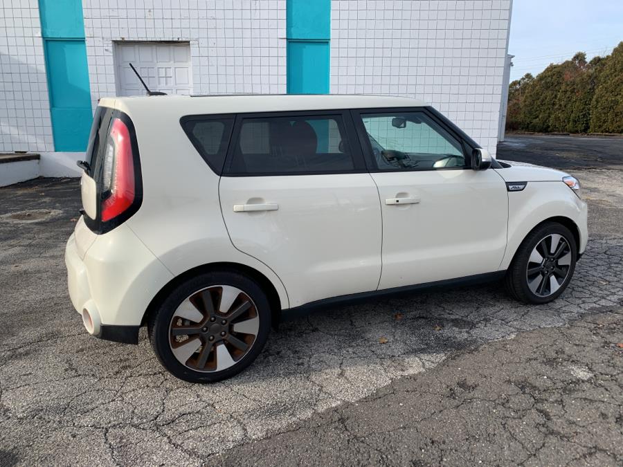 2016 Kia Soul 5dr Wgn Auto !, available for sale in Milford, Connecticut | Dealertown Auto Wholesalers. Milford, Connecticut