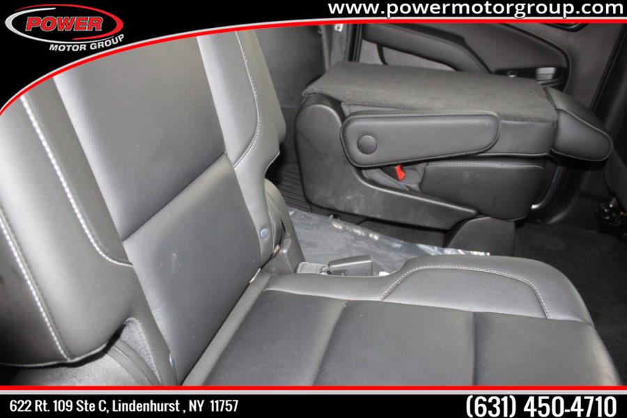 Used Chevrolet Suburban 4WD 4dr 1500 LT 2018 | Power Motor Group. Lindenhurst, New York Used Chevrolet Suburban 4WD 4dr 1500 LT 2018 | Power Motor Group. Lindenhurst, New York
