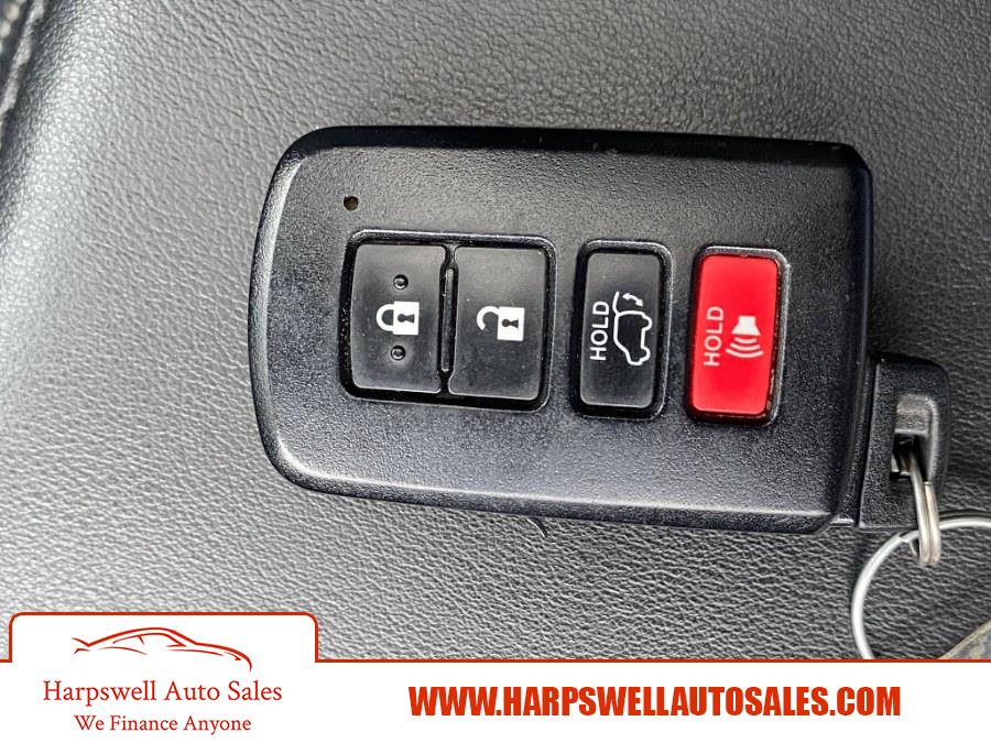 Used Toyota RAV4 Limited AWD (Natl) 2017 | Harpswell Auto Sales Inc. Harpswell, Maine Used Toyota RAV4 Limited AWD (Natl) 2017 | Harpswell Auto Sales Inc. Harpswell, Maine
