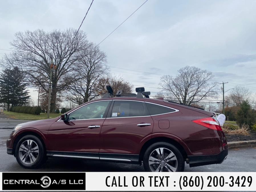 2015 Honda Crosstour 4WD V6 5dr EX-L, available for sale in East Windsor, Connecticut | Central A/S LLC. East Windsor, Connecticut 2015 Honda Crosstour 4WD V6 5dr EX-L, available for sale in East Windsor, Connecticut | Central A/S LLC. East Windsor, Connecticut