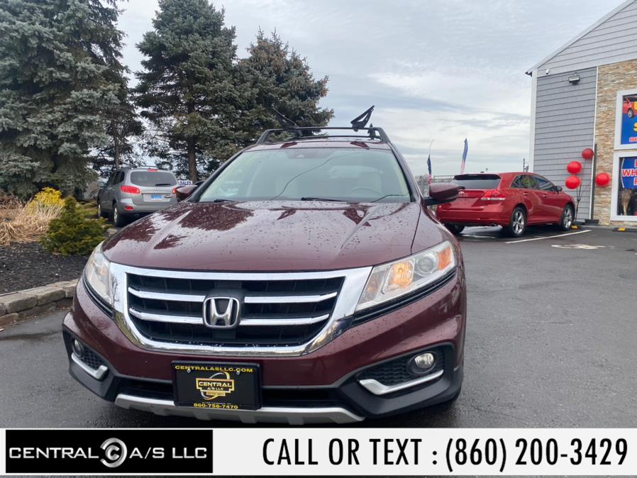 2015 Honda Crosstour 4WD V6 5dr EX-L, available for sale in East Windsor, Connecticut | Central A/S LLC. East Windsor, Connecticut 2015 Honda Crosstour 4WD V6 5dr EX-L, available for sale in East Windsor, Connecticut | Central A/S LLC. East Windsor, Connecticut