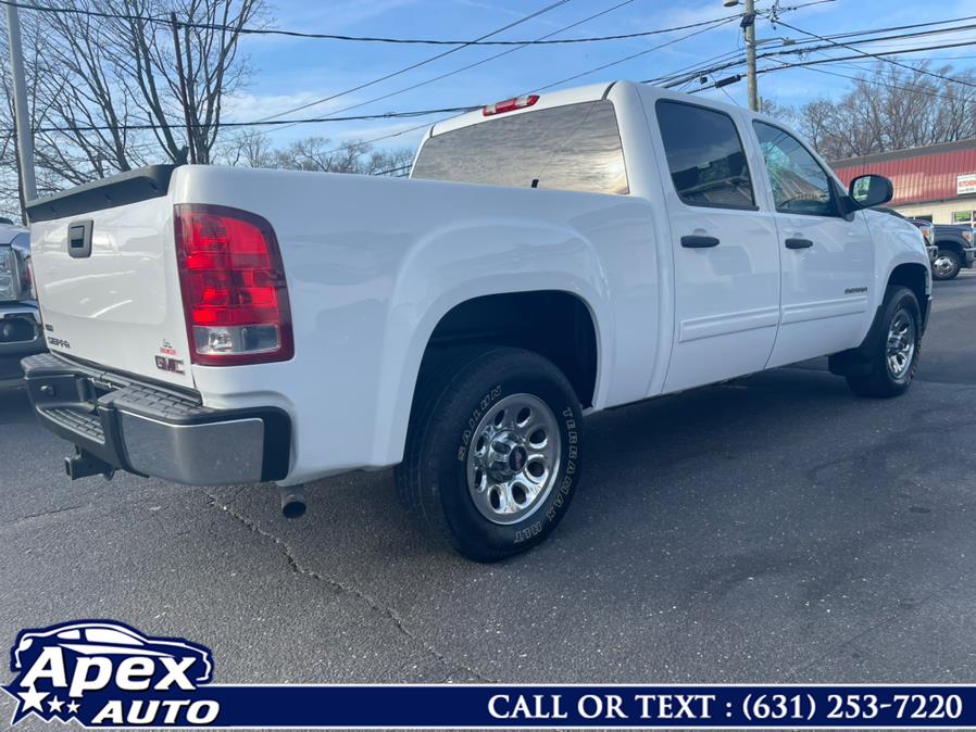 2011 GMC Sierra 1500 4WD Crew Cab 143.5" SL, available for sale in Selden, New York | Apex Auto. Selden, New York 2011 GMC Sierra 1500 4WD Crew Cab 143.5" SL, available for sale in Selden, New York | Apex Auto. Selden, New York