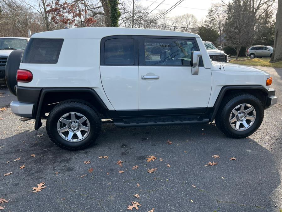 Used Toyota FJ Cruiser RWD 4dr Auto (Natl) 2014 | Mint Auto Sales. Islip, New York Used Toyota FJ Cruiser RWD 4dr Auto (Natl) 2014 | Mint Auto Sales. Islip, New York