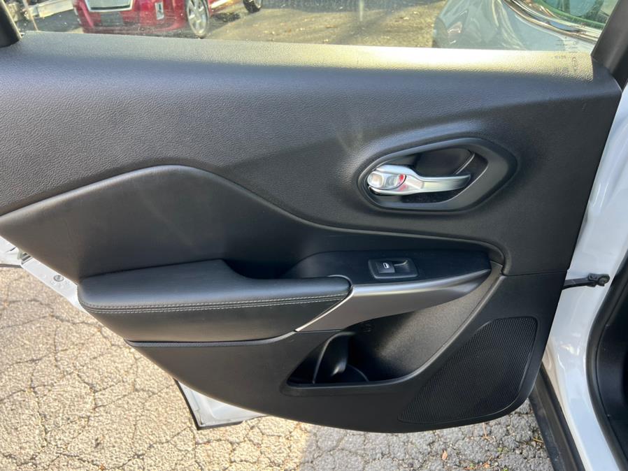 Used Jeep Cherokee Limited 4x4 2019 | Mint Auto Sales. Islip, New York Used Jeep Cherokee Limited 4x4 2019 | Mint Auto Sales. Islip, New York