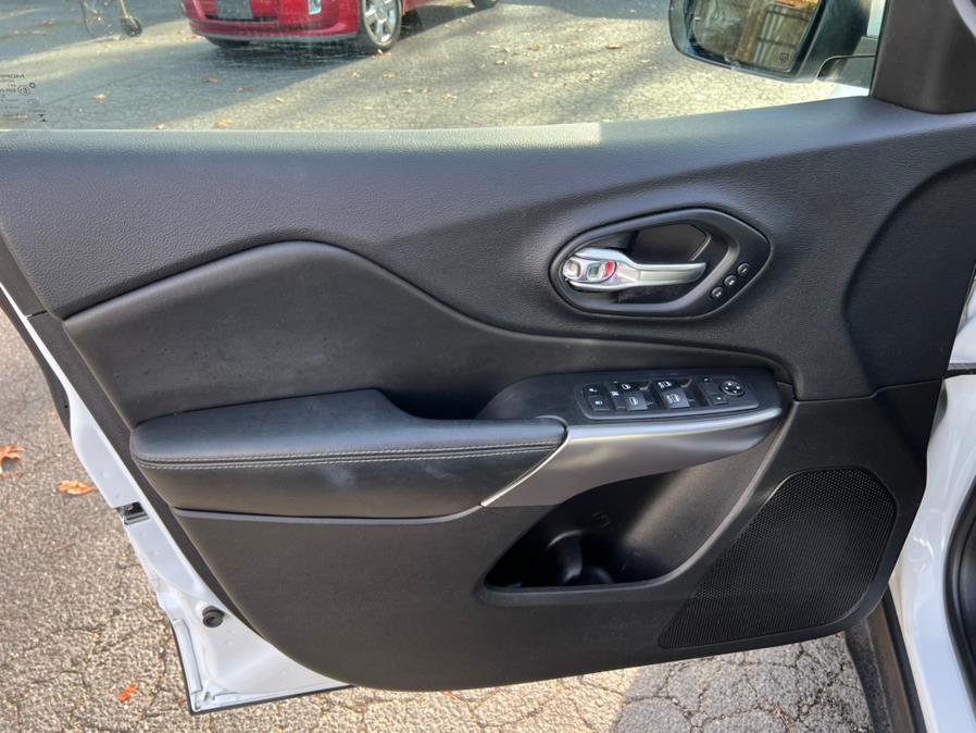 Used Jeep Cherokee Limited 4x4 2019 | Mint Auto Sales. Islip, New York Used Jeep Cherokee Limited 4x4 2019 | Mint Auto Sales. Islip, New York