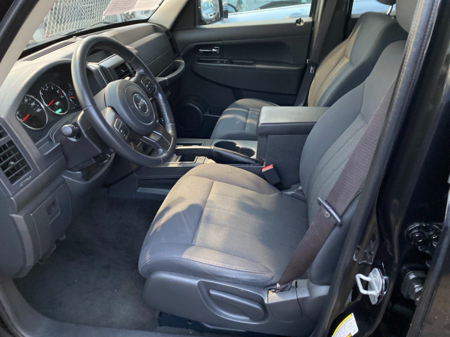 Used Jeep Liberty 4WD 4dr Sport Latitude 2012 | Middle Village Motors . Middle Village, New York Used Jeep Liberty 4WD 4dr Sport Latitude 2012 | Middle Village Motors . Middle Village, New York