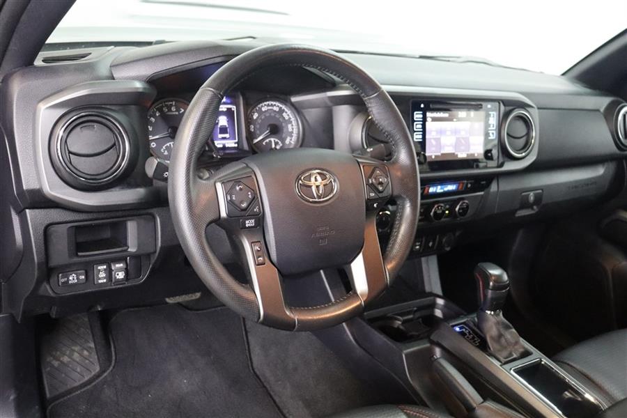Used Toyota Tacoma DOUBLE CAB TRD PRO 2017 | Fast Track Motors. Paterson, New Jersey Used Toyota Tacoma DOUBLE CAB TRD PRO 2017 | Fast Track Motors. Paterson, New Jersey