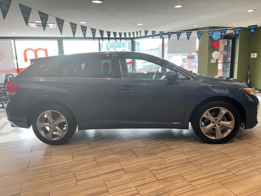 2009 Toyota Venza 4dr Wgn V6 AWD, available for sale in West Hartford, Connecticut | AutoMax. West Hartford, Connecticut 2009 Toyota Venza 4dr Wgn V6 AWD, available for sale in West Hartford, Connecticut | AutoMax. West Hartford, Connecticut