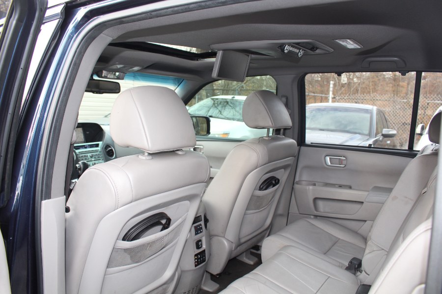 2011 Honda Pilot Touring w/Navi 2WD 4dr Touring w/RES & Navi, available for sale in Paterson, New Jersey | Xcell Motors LLC. Paterson, New Jersey 2011 Honda Pilot Touring w/Navi 2WD 4dr Touring w/RES & Navi, available for sale in Paterson, New Jersey | Xcell Motors LLC. Paterson, New Jersey