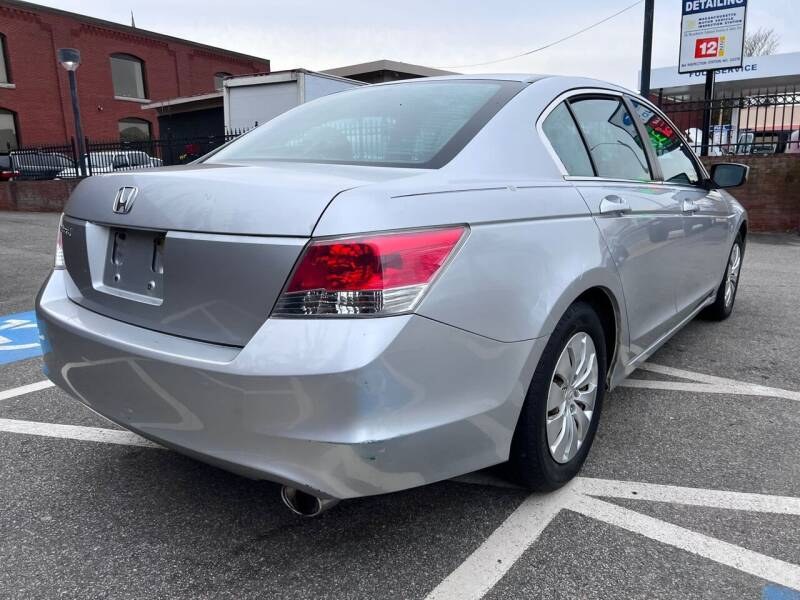 2009 Honda Accord Sedan 4dr I4 Auto LX, available for sale in Newton, Massachusetts | Cars of Boston. Newton, Massachusetts 2009 Honda Accord Sedan 4dr I4 Auto LX, available for sale in Newton, Massachusetts | Cars of Boston. Newton, Massachusetts