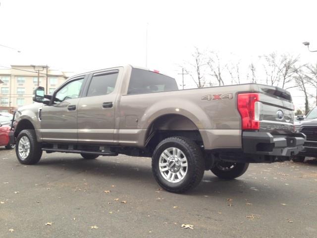 Used Ford F-250 Srw Super Duty XLT 4WD w/ rearCam 2019 | Car Revolution. Maple Shade, New Jersey Used Ford F-250 Srw Super Duty XLT 4WD w/ rearCam 2019 | Car Revolution. Maple Shade, New Jersey