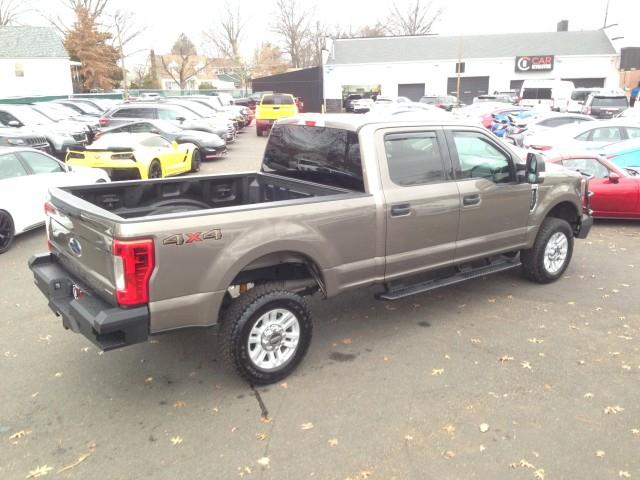 Used Ford F-250 Srw Super Duty XLT 4WD w/ rearCam 2019 | Car Revolution. Maple Shade, New Jersey Used Ford F-250 Srw Super Duty XLT 4WD w/ rearCam 2019 | Car Revolution. Maple Shade, New Jersey