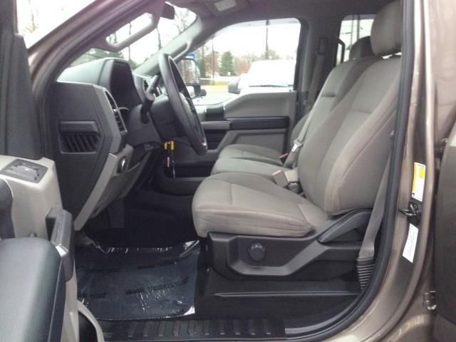 Used Ford F-250 Srw Super Duty XLT 4WD w/ rearCam 2019 | Car Revolution. Maple Shade, New Jersey Used Ford F-250 Srw Super Duty XLT 4WD w/ rearCam 2019 | Car Revolution. Maple Shade, New Jersey