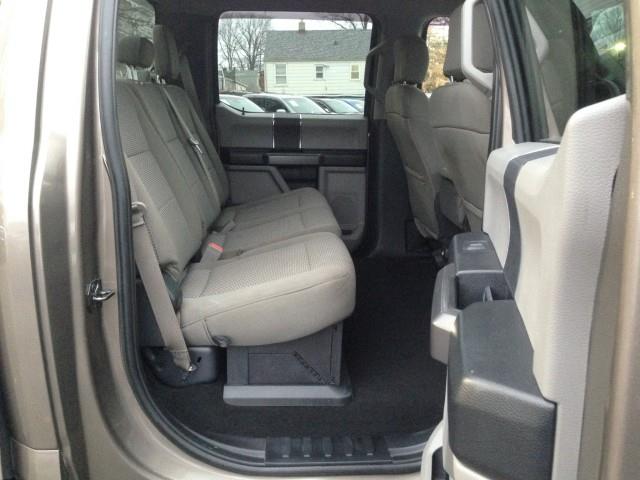 Used Ford F-250 Srw Super Duty XLT 4WD w/ rearCam 2019 | Car Revolution. Maple Shade, New Jersey Used Ford F-250 Srw Super Duty XLT 4WD w/ rearCam 2019 | Car Revolution. Maple Shade, New Jersey