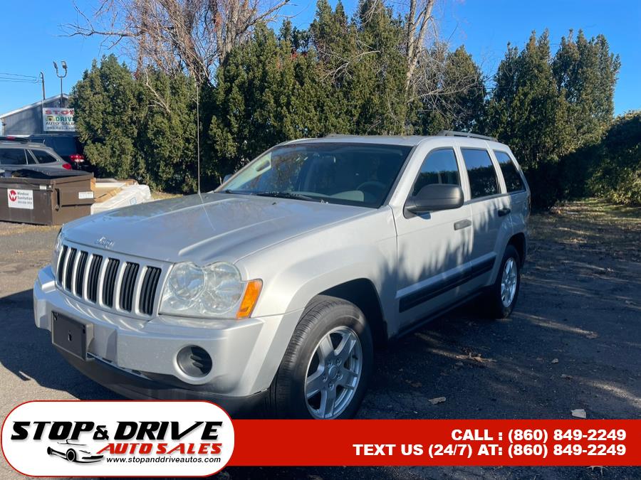 2005 Jeep Grand Cherokee 4dr Laredo 4WD, available for sale in East Windsor, Connecticut | Stop & Drive Auto Sales. East Windsor, Connecticut