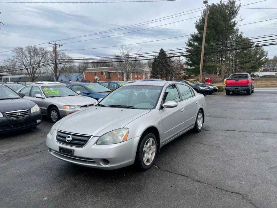 Used Nissan Altima 4dr Sdn S Auto 2003 | CT Car Co LLC. East Windsor, Connecticut