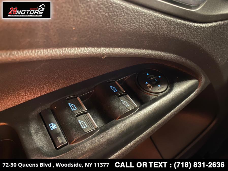 Used Ford Transit Connect Wagon XLT LWB w/Rear Liftgate 2017 | 26 Motors Queens. Woodside, New York Used Ford Transit Connect Wagon XLT LWB w/Rear Liftgate 2017 | 26 Motors Queens. Woodside, New York