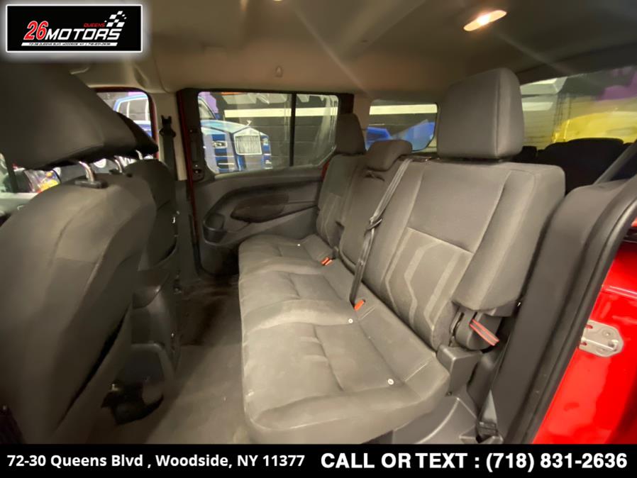 Used Ford Transit Connect Wagon XLT LWB w/Rear Liftgate 2017 | 26 Motors Queens. Woodside, New York Used Ford Transit Connect Wagon XLT LWB w/Rear Liftgate 2017 | 26 Motors Queens. Woodside, New York