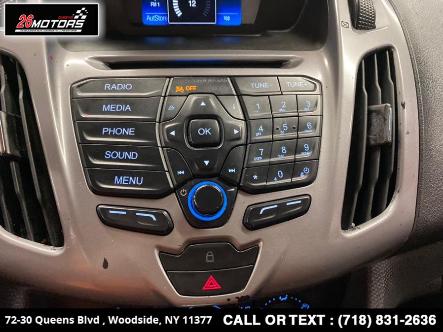 Used Ford Transit Connect Wagon XLT LWB w/Rear Liftgate 2017 | 26 Motors Queens. Woodside, New York Used Ford Transit Connect Wagon XLT LWB w/Rear Liftgate 2017 | 26 Motors Queens. Woodside, New York